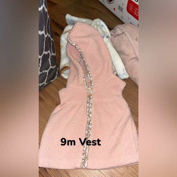 Carter's Other - 9m Vest